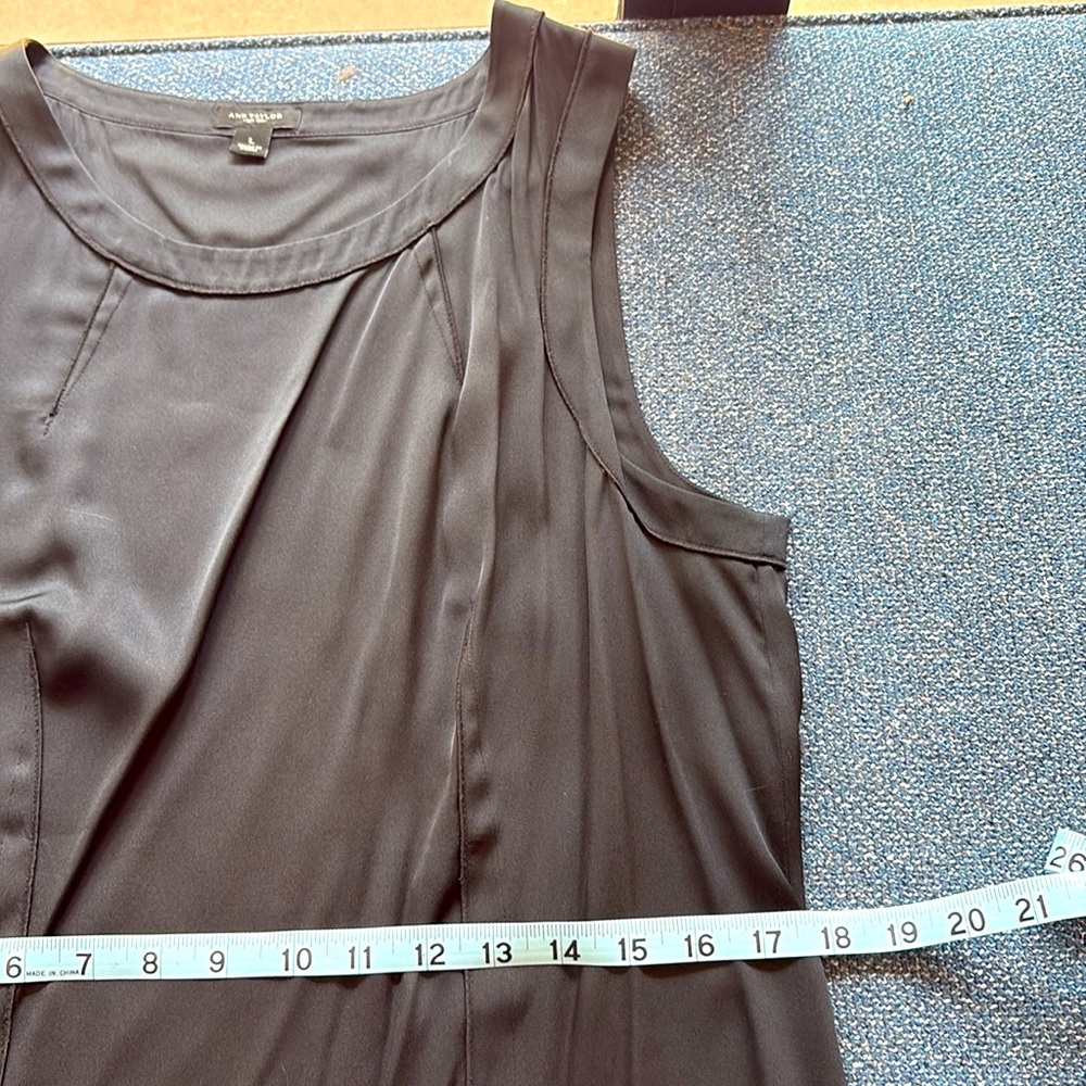 Ann Taylor:  Darted Silk Tank, Size L, Black - Picture 6 of 6